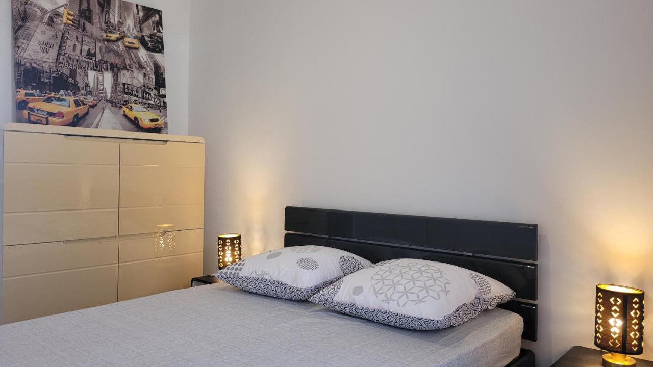 Appartement Lumineux Cholet Exterior foto